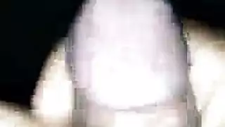 مترجمة مثيرة تأخذ عدة أعضاء ذكورية بعمق