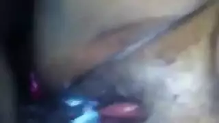 عاري ومحلوق: صور كس مراهقات لبنانيات