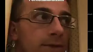 أسعار ستوديو الإباحية: جماع جماعي خام خلف الكواليس