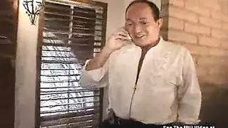 كيس يخرج منه الدم