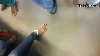 بنات مشعل يبلعن المني وتأخذ عدة أزبار