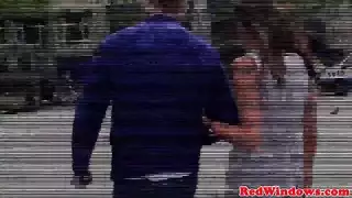 تحرش بزوجه الاب حتى تجعلها تلين اليك