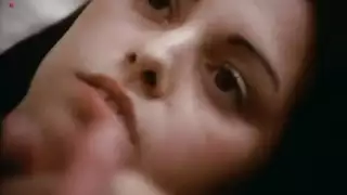 ٢ راكبة قاسية: تركيب قضيبه بلا شفقة