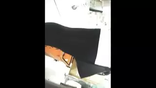 عاهرة ناضجة كبيرة المؤخرة تأخذ إيلاج مزدوج من شاب مثير
