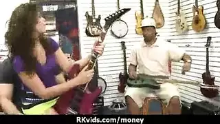 تركيز قوي على الشرج: مؤخرة سودانية في الحركة