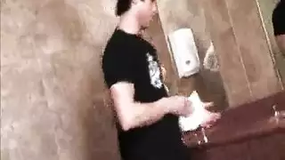 اجتماع غادة التجاري الإباحي مع مديرها عمر