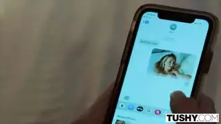في مهمة للعثور على قضيب إباحي كبير صلب