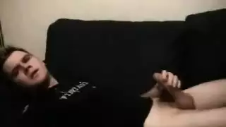 جلسة نيك موبايل على مرتبة صرير
