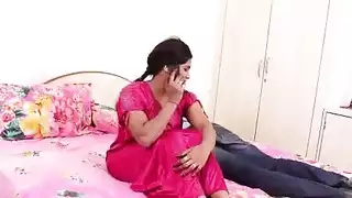 هندي اباحيي