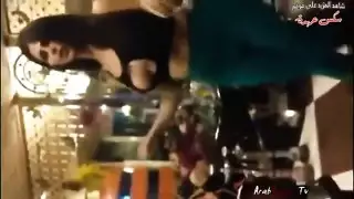 رقاصه شرموطه فى كباريه واحلى رقص شرقى