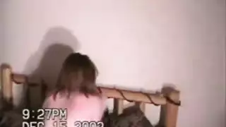 شقراء تمارس جنس ثلاثي مع صديقها وصديقه الأسود