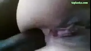 قضيب أسود ضخم يضرب ويوسع الطيز