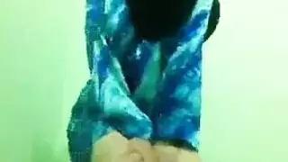 منقبة تتعرى كالم توري طيزها منزل لبنان