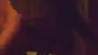 حلم مراهقة يمتلئ بالسائل المنوي في فيديو أول صريح
