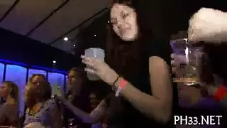 مشهد جنس عربي أصيل مع سيدة أكبر سناً