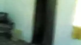 أشد العرب إثارة ينيك خادمة منزل آسيوية بعمق وقوة