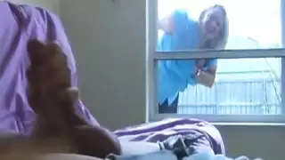 المتحول جنسيا في سن المراهقة جذاب