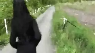 سكس بالعافيه تحت تهديد السلاح