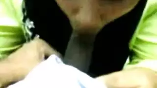 كس يسيل بلبن