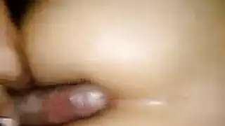 الممثلة الشهيرة سابرين تمارس الإباحية