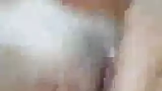 حصان مدرب يفشخ بنت