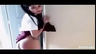 تم القبض على مراهق سيء غير مغطى بأشياء أخرى ببطاقات تعريف مزيفة