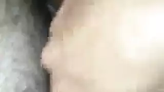 فرج ضخم يتوق للاختراق الشرجي والمهبلي الخشن