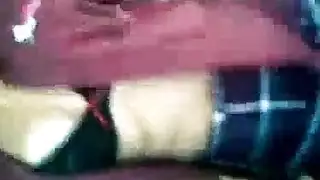 أُمسِكت وسيطر عليها لقاء غير راضٍ قاسٍ