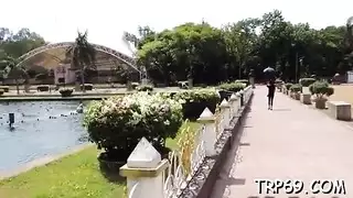 ثنائي سحاقي ينهشان جمال عربية مستعدة