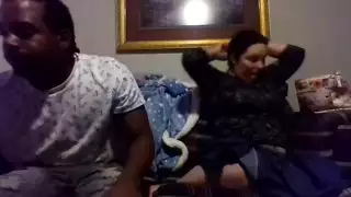 مثلث إباحي لزوجين متبادلين مع استخدام ديلدو
