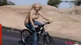 أفلام إكس إكس إكس مع سيدات أكبر سنًا ذات خبرة