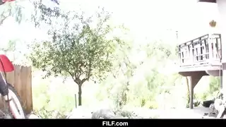 ملكة المص تحب تلقيم الوجه