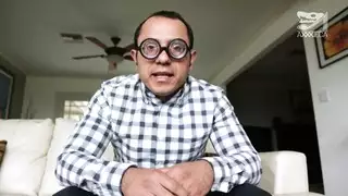 شفايفك حلوه بؤس بنات