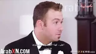 متزوجة حديثًا وتخون بالفعل إباحية صعبة