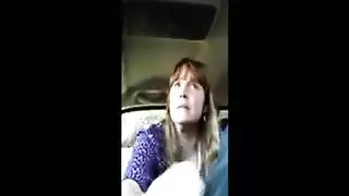 أربع دقائق من الشغف المتعرق والمتحسس