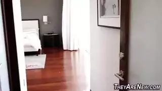 اخ يقذف داخل اخت