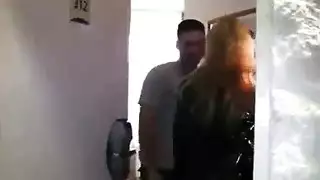 لعق مكثف وجنس خشن مع هذه الألمانية