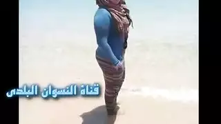 مغامرة ريهام الإباحية مع شاب مجهز بقضيب ضخم