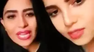 عاهرات عراقيات في حركات اختراق مزدوج وعنيفة جماعية