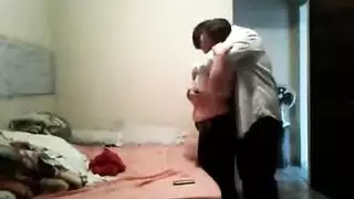 زوجة هندية خائنة تُضاجع بشدة في فيلم بورن بكاميرا خفية
