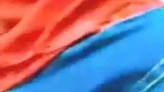 محجبة وضعيفة: مفاجأة الإنزال الداخلي من الصيدلي