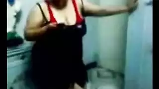 مومس طلخا مع زبون عربجى واحلى شرمطه وهيجان ونياكه صح الصح