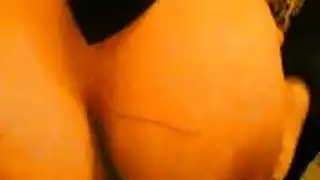 مطعم إكس إكس إكس: أثداء عارية للجميع