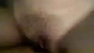 عربي مثير يضرب مؤخرة زوجته في فيلم إباحي قوي