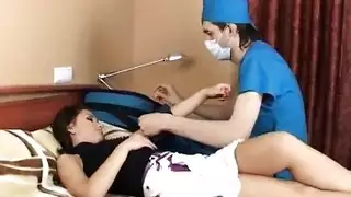 نيك بنت تحت تأثير مخدرات مراحقات