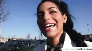 مقذفات إباحية يعتقدون أنهم هبة الله للجنس