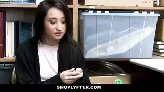 قنبيلة سمراء تمنح حبيبها جلسة جماع عميق وماراثون مهبلي