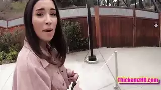 رغبة أريا لي الناضجة: شباب أصغر، نكاح قوي، ومص عميق
