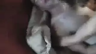 جندية اسرائيلية تتناك من زميلها الفيديو الإباحية