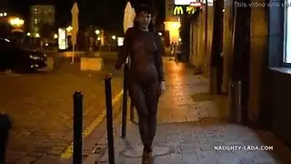 ذلك المؤخرة المثالية في السروال الداخلي المثالي تُدك